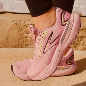 Brooks Women's Glycerin 21 Running Shoes, Zephyr Pink Color Soft Shoes